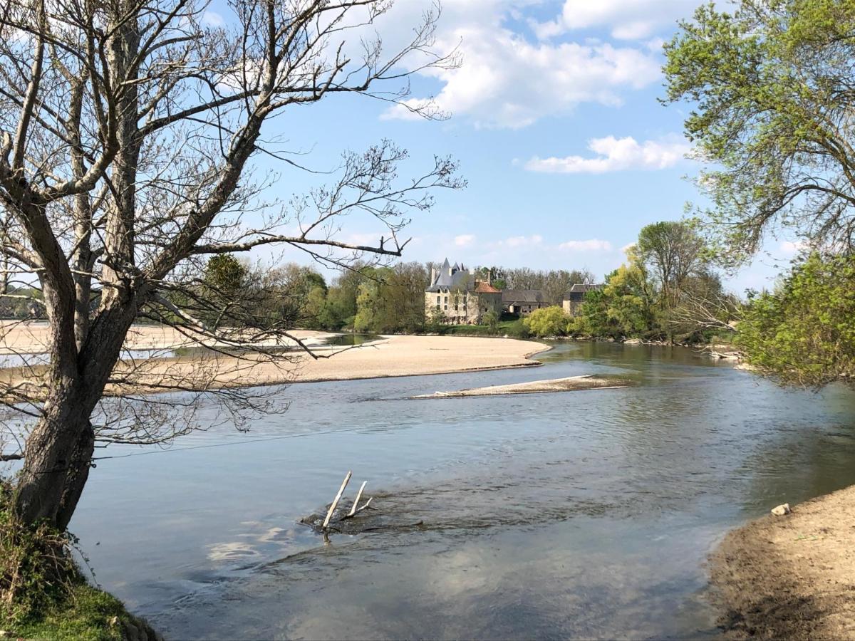 Un Chateau En Bourgogne Saincaize-Meauce Bagian luar foto