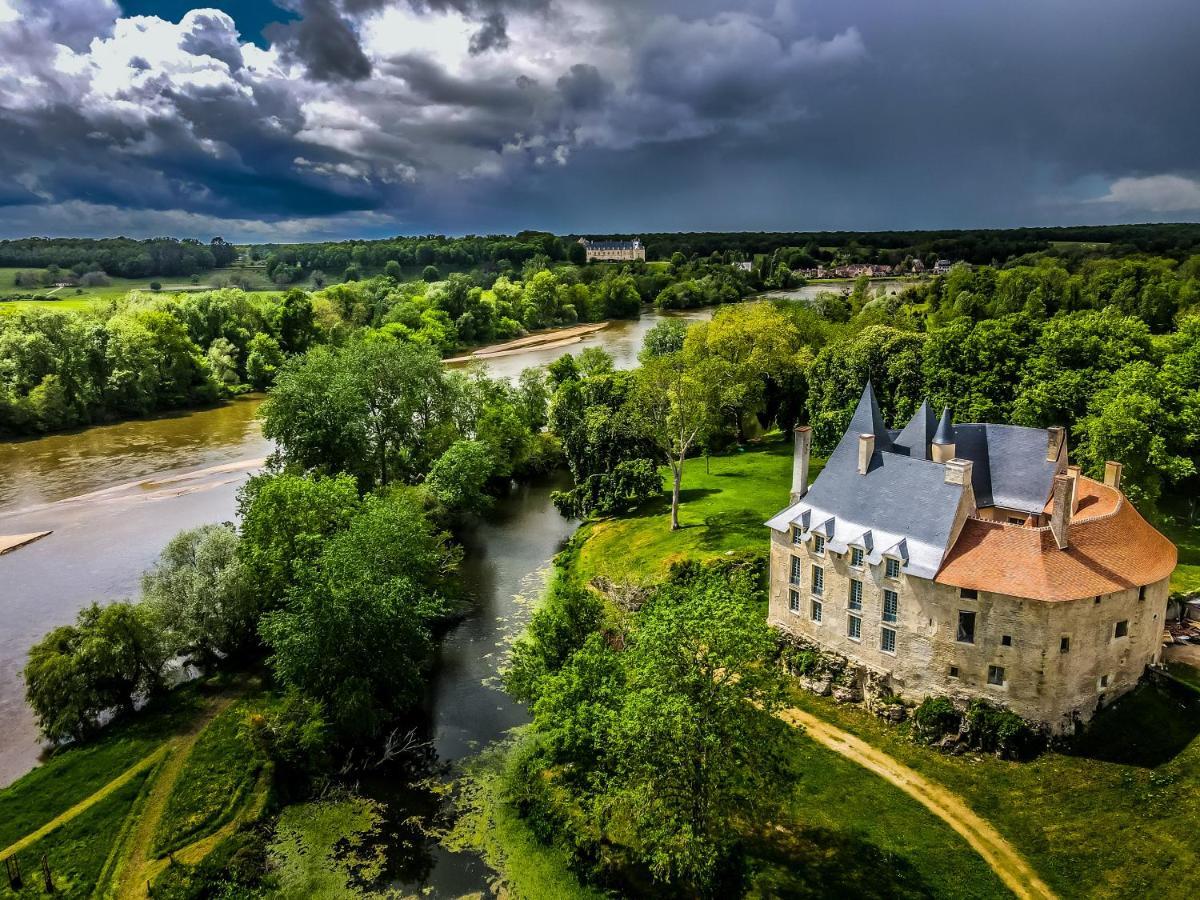 Un Chateau En Bourgogne Saincaize-Meauce Bagian luar foto